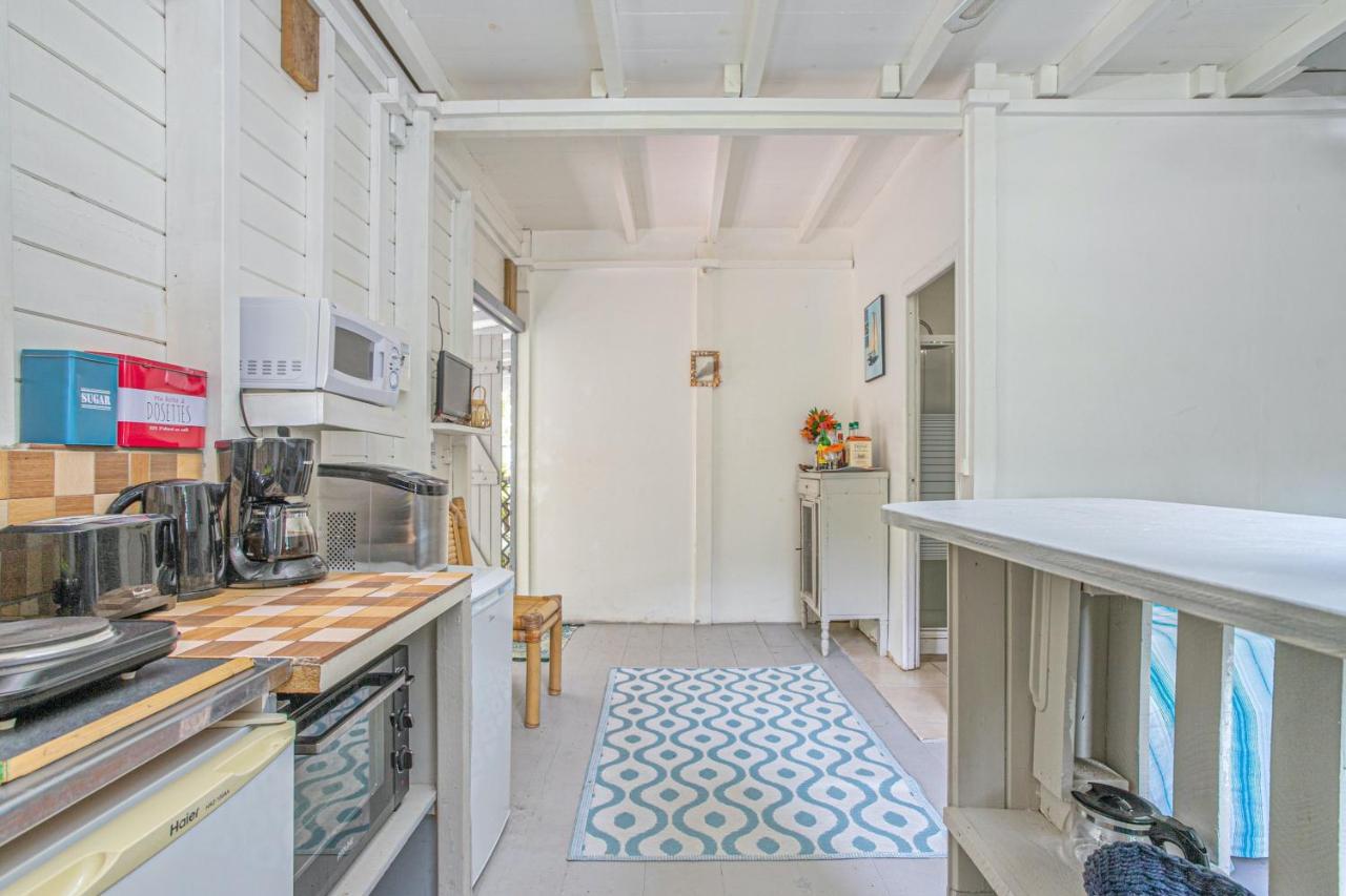 Appartement Charmant Au Carbet Avec Vue Sur La Mer 50 M² 勒卡尔贝 外观 照片