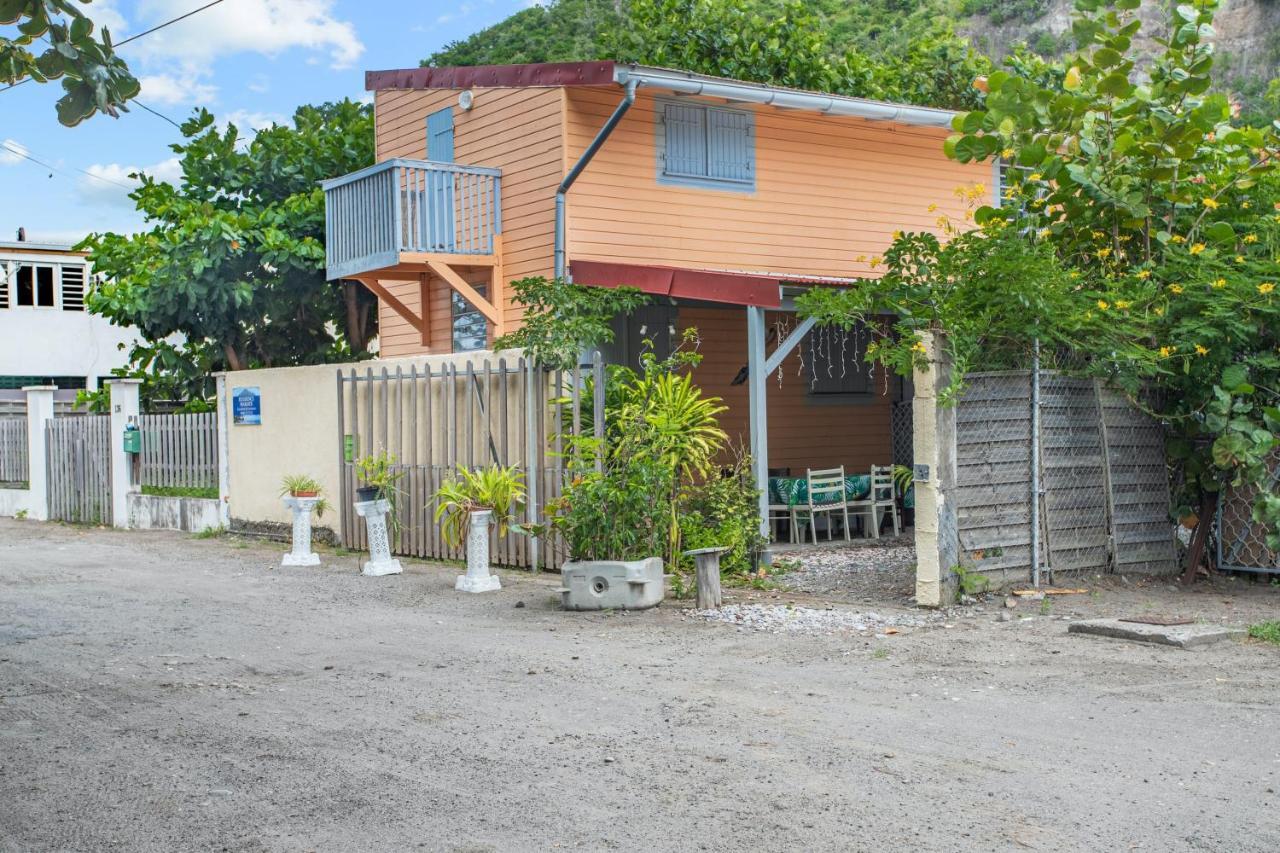 Appartement Charmant Au Carbet Avec Vue Sur La Mer 50 M² 勒卡尔贝 外观 照片